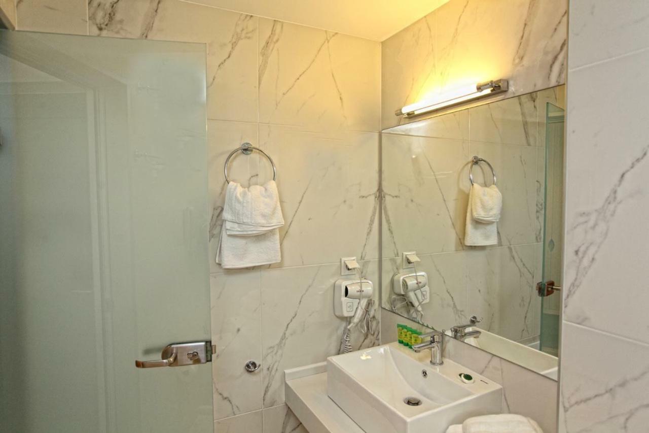 Cretan Beach Resort (Adults Only) Paralia Kourna Exterior photo